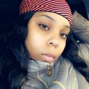 Meet your Posher, Damyrah